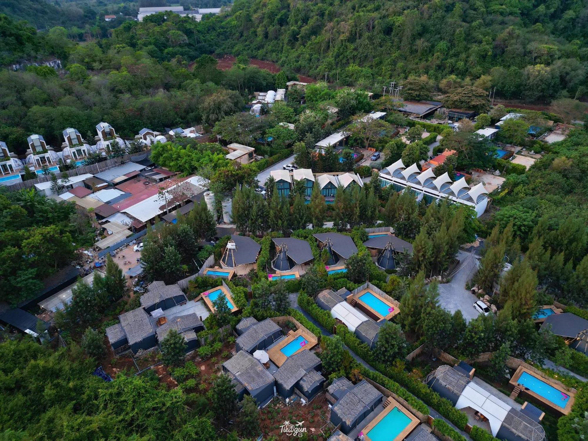 The X10 Nordic Tent And Glamping Pool Villa Khaoyai เขาใหญ่ - Sha Certified Ban Thung Sawang Extérieur photo